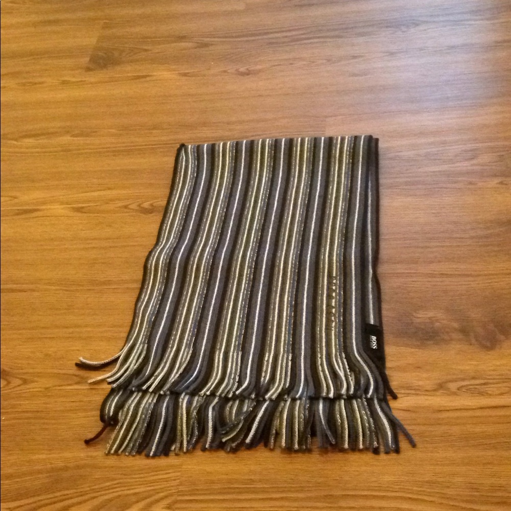 Hugo Boss men's fashion scarf brand new